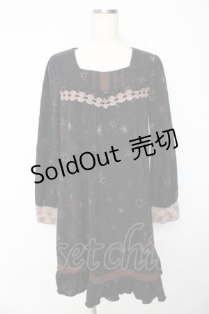 画像: axes femme / 結晶柄ニットワンピース  黒 Y-25-10-16-136-AX-OP-SZ-ZI