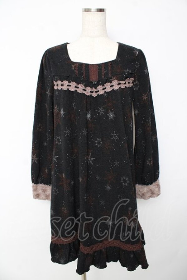 画像1: axes femme / 結晶柄ニットワンピース  黒 Y-25-10-16-136-AX-OP-SZ-ZI (1)