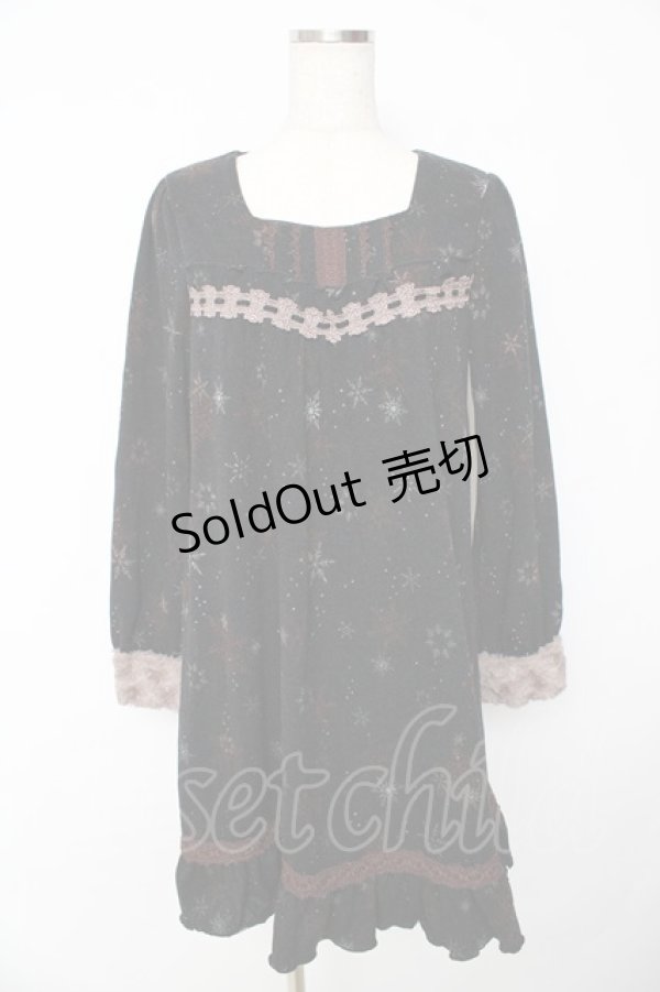 画像1: axes femme / 結晶柄ニットワンピース  黒 Y-25-10-16-136-AX-OP-SZ-ZI (1)