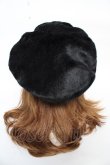 画像3: axes femme / ローズブローチ付きファーベレー 57.5cm 黒 Y-25-10-18-046-AX-AC-SZ-ZY (3)
