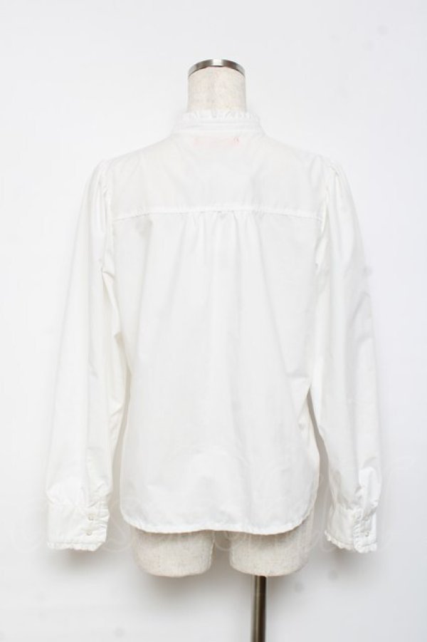 画像2: Fi.n.t / フリル使いスタンドカラーシャツ F 白 Y-25-10-18-137-CA-BL-SZ-ZY (2)