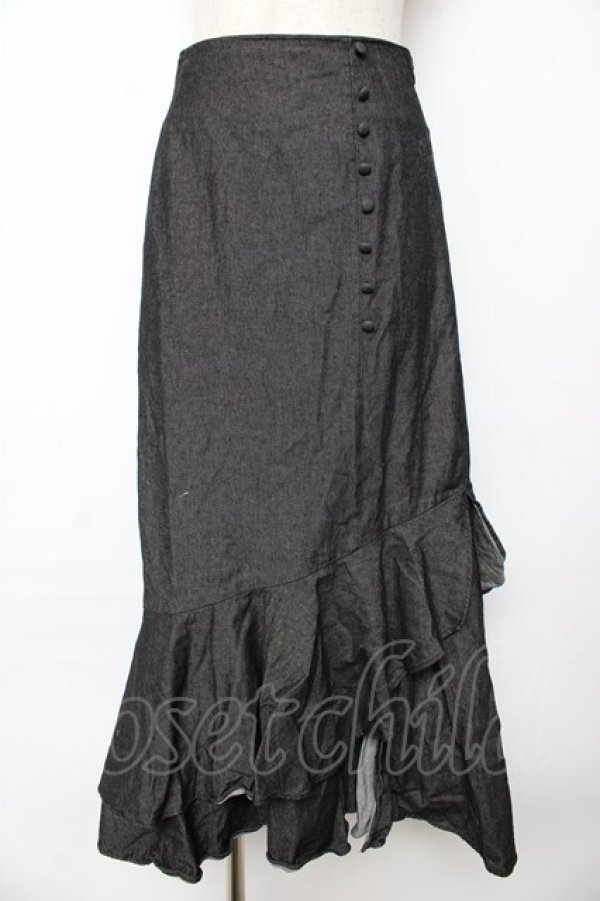 画像1: axes femme / クルミ釦付デニムスカート F 黒 Y-25-10-18-202-AX-SK-SZ-ZI (1)