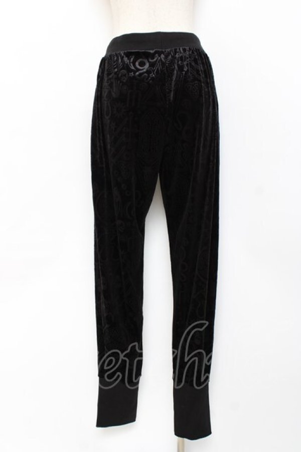 画像2: KILL STAR / Mind Melt Velvet Joggers S ブラック Y-25-10-20-118-SL-PA-SZ-ZY (2)