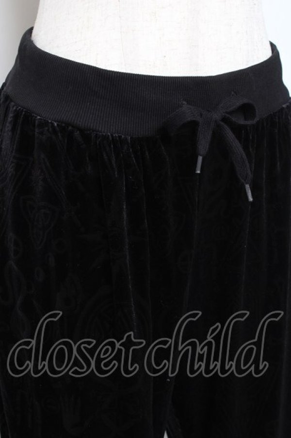 画像3: KILL STAR / Mind Melt Velvet Joggers S ブラック Y-25-10-20-118-SL-PA-SZ-ZY (3)