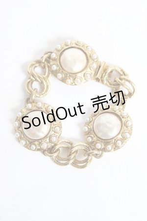 画像: INGEBORG / チェーンベルトパールモチーフブレスレット  ゴールド Y-25-10-25-008-LO-AC-SZ-ZY