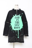 画像1: HELL CAT PUNKS / ペイントptハーフZIPプルパーカー F 黒×グリーン Y-25-10-25-090-PU-TO-SZ-ZY (1)