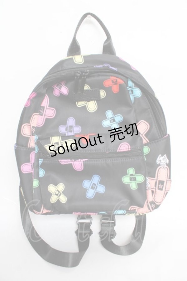 画像1: NieR Clothing / ばんそうこう総柄ミニリュック  黒 Y-25-10-28-047-PU-BG-SZ-ZT-K012 (1)