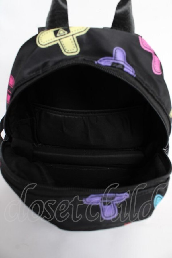 画像3: NieR Clothing / ばんそうこう総柄ミニリュック  黒 Y-25-10-28-047-PU-BG-SZ-ZY (3)