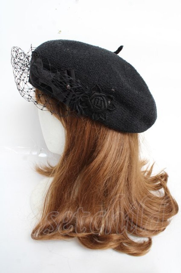 画像2: Enchantlic Enchantilly / 麗らかなリボンチュールサマーベレー帽  ブラック Y-25-10-28-056-LO-AC-SZ-ZY (2)
