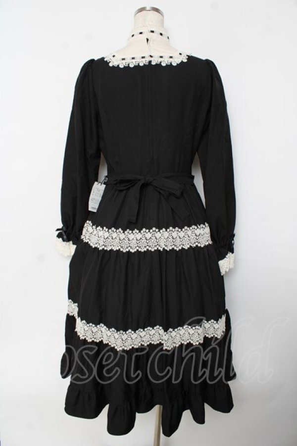 画像2: Innocent World / エリシアワンピース L ブラック Y-25-10-31-039-IW-OP-AS-ZY (2)