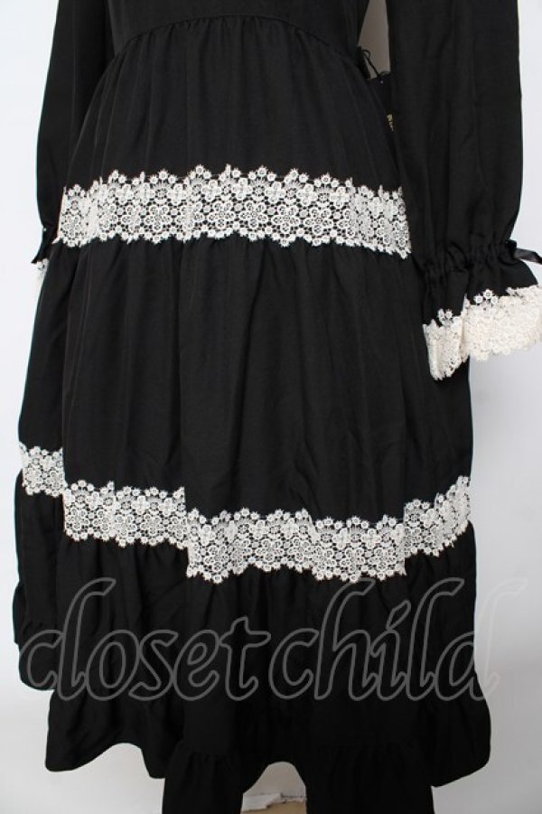 画像4: Innocent World / エリシアワンピース L ブラック Y-25-10-31-039-IW-OP-AS-ZY (4)