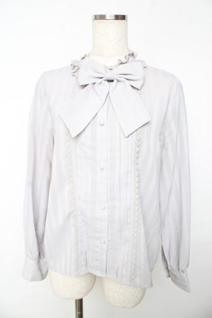 画像: axes femme kawaii / ストライプリボンブラウス M グレー Y-25-11-01-065-AX-BL-SZ-ZY