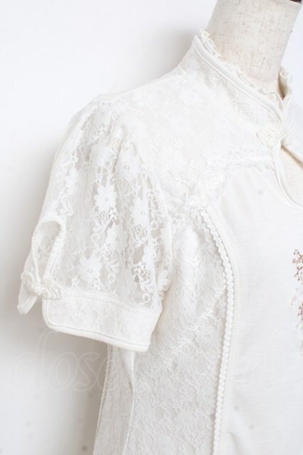 画像3: Ozz oneste / レース切替刺繍入りパフスリーブトップス  白 Y-25-11-05-099-OO-TO-SZ-OS (3)