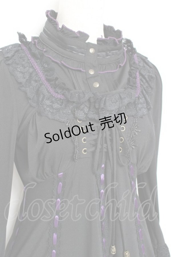 画像4: Ozz oneste / 姫袖裾プリーツサテンリボンワンピース  黒×紫 Y-25-11-05-133-OO-OP-SZ-ZY (4)