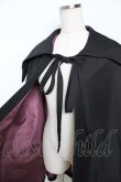 画像3: ATELIER BOZ / コウモリ衿ミニマント  ブラック×ワイン Y-25-11-06-050-EL-JA-SZ-ZY (3)