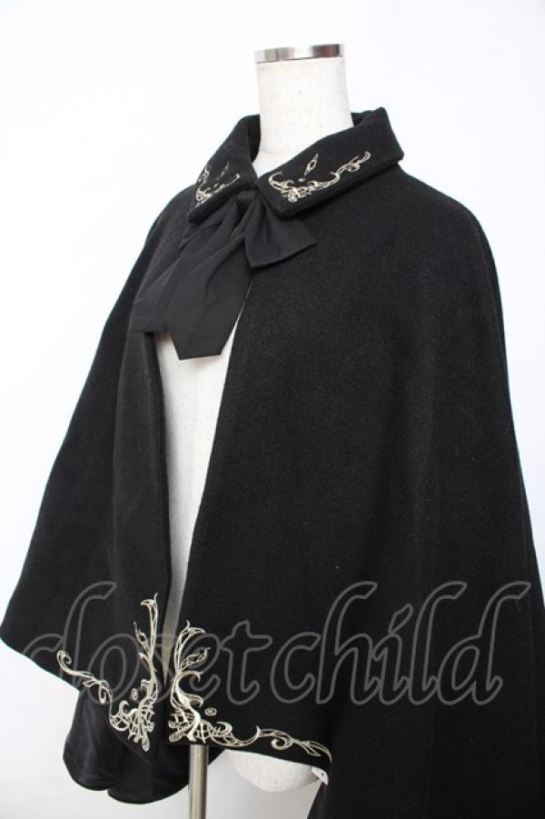画像3: Princess Chronicles / 皇子系刺繍入りマント L 黒 Y-25-11-06-070-PU-CO-SZ-ZY (3)