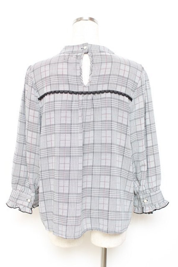 画像2: axes femme / カメオ付ラッフルフリルブラウス M グレー Y-25-11-09-065-AX-BL-SZ-ZI (2)