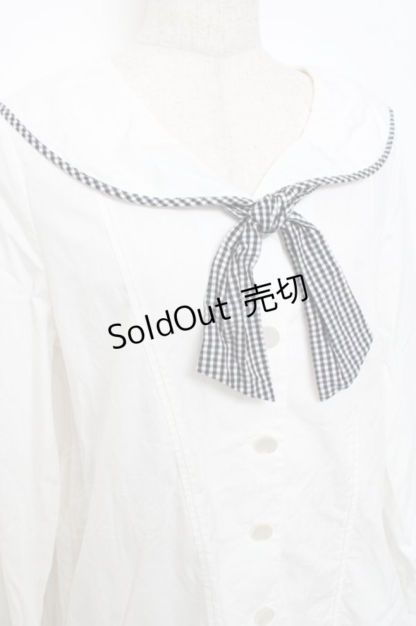 画像4: Fi.n.t / ギンガムタイ付きセーラーブラウス  白 Y-25-11-09-068-CA-BL-SZ-ZY (4)