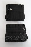 画像2: Angelic Pretty / ストライプリボンカフス  黒 Y-25-11-09-022-AP-ZA-SZ-ZY (2)