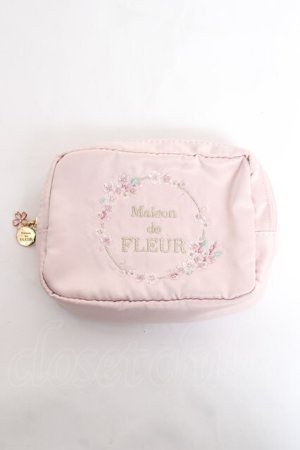 画像: Maison de FLEUR / sakura刺繍スクエアポーチ F ピンク Y-25-11-09-025-LO-ZA-SZ-ZY