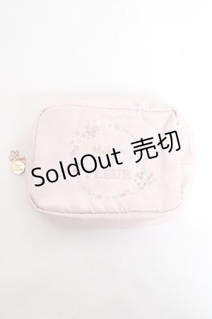 画像: Maison de FLEUR / sakura刺繍スクエアポーチ F ピンク Y-25-11-09-025-LO-ZA-SZ-ZT487