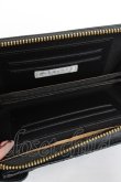 画像3: axes femme / ローズ型押しスマホポシェット  黒 Y-25-11-15-046-AX-BG-SZ-ZY (3)