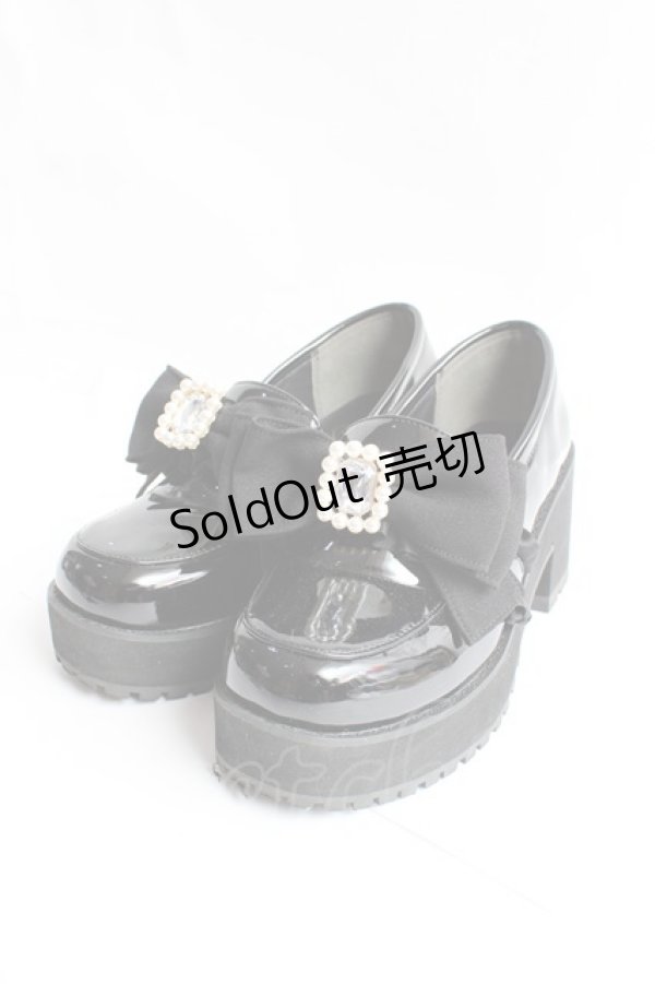 画像1: Honey Cinnamon / ビジューエナメルシューズ ｍ 黒 Y-25-11-15-050-LO-SH-SZ-ZY (1)