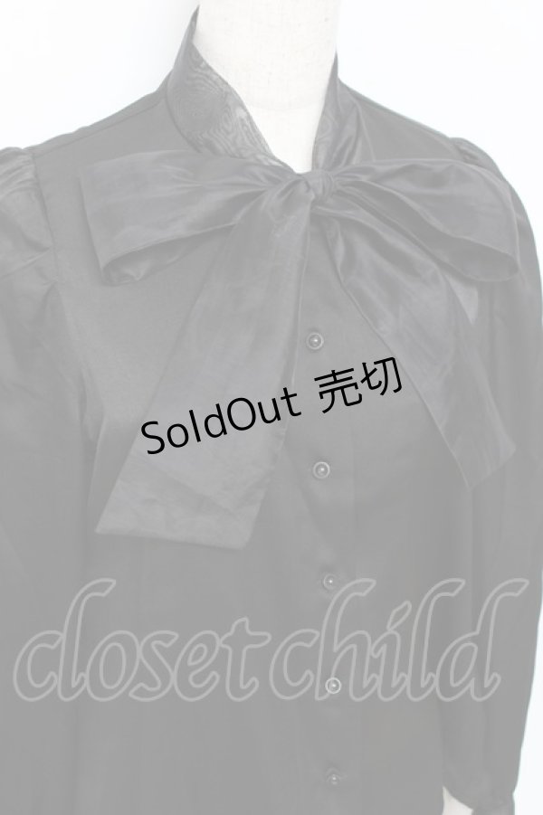 画像3: evelyn / オーガンジーボウタイブラウス  黒 Y-25-11-15-063-LO-BL-SZ-ZY (3)