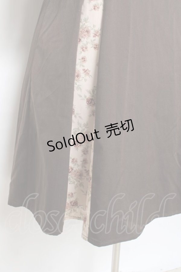画像3: an another angelus / 刺繍入り花柄切替ロングワンピース  ブラウン Y-25-11-15-096-CA-OP-SZ-ZY (3)