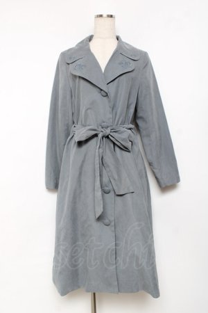 画像: an another angelus / 薔薇刺繍ピーチスキンコート  ブルー Y-25-11-15-108-CA-CO-SZ-ZY