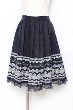 画像: axes femme / レースプリントスカート  紺 Y-25-11-15-127-AX-SK-SZ-ZY