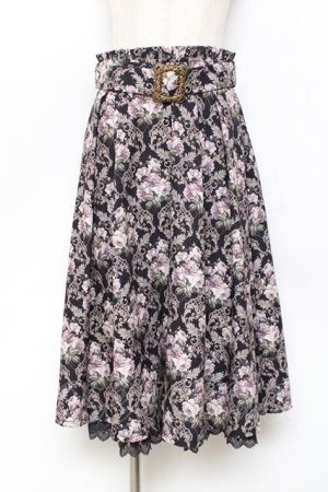 画像: axes femme / ウォールオーナメント柄スカート  黒 Y-25-11-15-133-AX-SK-SZ-ZY