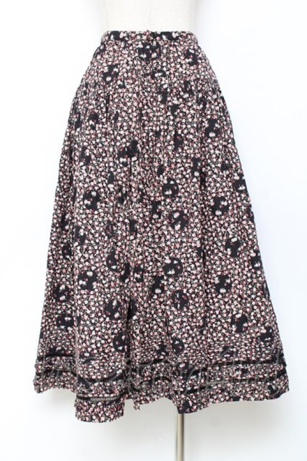 画像2: PINK HOUSE / ミニローズ柄スカート F 黒 Y-25-11-15-146-LO-SK-SZ-ZY (2)