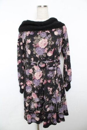 画像: axes femme / 総花柄リブ使いカットチュニ  黒 Y-25-11-21-084-AX-OP-SZ-ZY