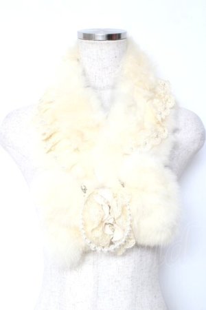 画像: axes femme / ラビットファー使いリボンティペット  生成り Y-25-11-22-014-AX-ZA-SZ-ZY