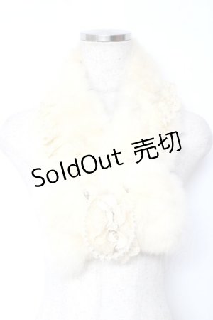 画像: axes femme / ラビットファー使いリボンティペット  生成り Y-25-11-22-014-AX-ZA-SZ-ZT1126Y