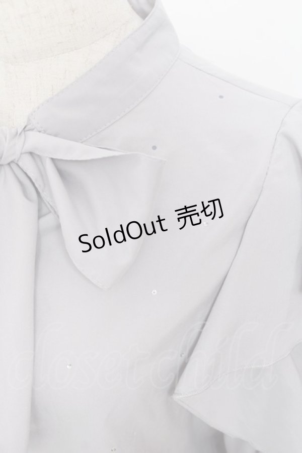 画像5: evelyn / ラインストーンリボンブラウス  グレー Y-25-11-22-094-LO-BL-SZ-ZY (5)