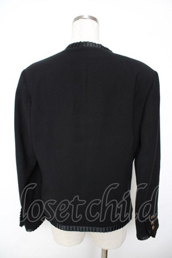 画像2: KANEKO ISAO / フリル付きジャケット  黒 Y-25-11-22-130-EL-JA-SZ-ZY (2)