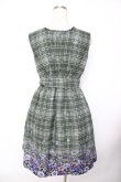 画像2: axes femme / チェック×花柄ワンピース M グリーン Y-25-11-22-173-AX-OP-SZ-ZI (2)