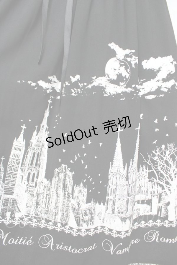 画像4: Moi-meme-Moitie / サイレントムーンワンピース（ミディアム丈）  黒×白 Y-25-11-22-206-MO-OP-SZ-ZY (4)