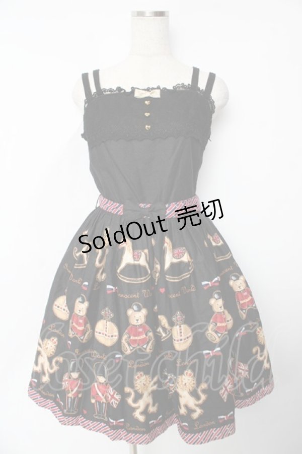 画像1: Innocent World / HAPPY LONDONジャストウエストジャンパースカート  黒 Y-25-11-24-080-IW-OP-SZ-ZY (1)