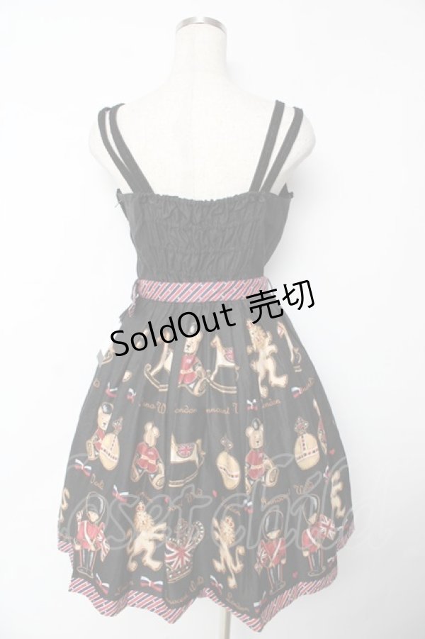 画像2: Innocent World / HAPPY LONDONジャストウエストジャンパースカート  黒 Y-25-11-24-080-IW-OP-SZ-ZY (2)