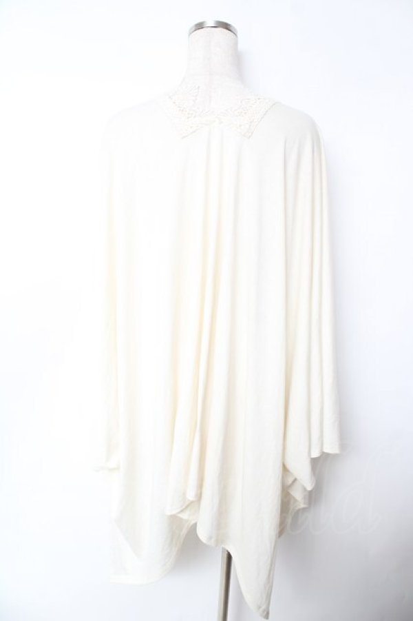 画像2: axes femme / バラ釦付UVイレヘムポンチョ 750×710 生成り Y-25-11-24-036-AX-TO-SZ-ZI (2)