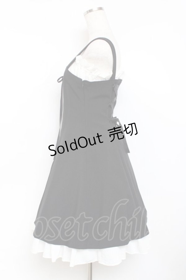 画像2: Moi-meme-Moitie / 編み上げフリルジャンパースカート 2 ブラック×ホワイト Y-25-11-26-077-MO-OP-SZ-ZY (2)