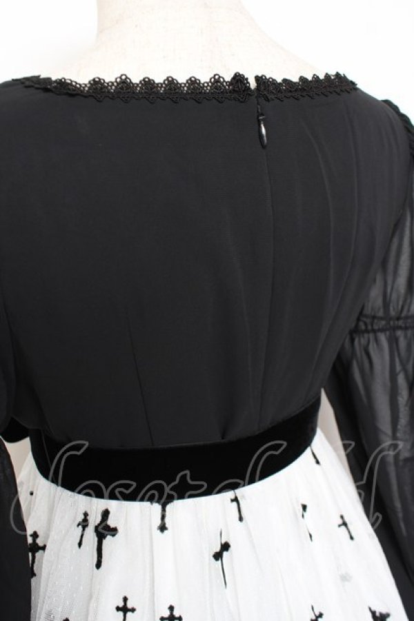 画像4: Moi-meme-Moitie / 十字架プリントワンピース 2 ブラックy×ホワイト Y-25-11-26-079-MO-OP-SZ-ZY (4)