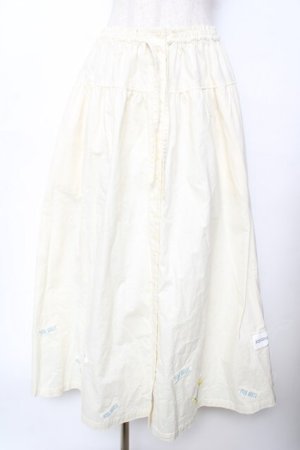 画像: PINK HOUSE / 裾ワッペンスカート  生成り Y-25-11-26-171-LO-SK-SZ-ZY