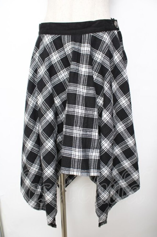 画像1: SEX POT ReVeNGe / チェク柄ランダムヘムスカート M 黒 Y-25-11-26-179-SP-SK-SZ-ZY (1)