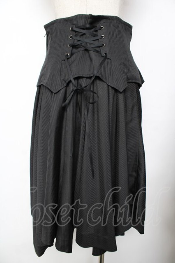 画像2: Moi-meme-Moitie / ストライプ蝙蝠コルセットスカート - ブラック Y-25-11-26-198-MO-SK-SZ-ZY (2)