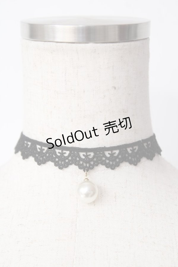 画像1: BABY, THE STARS SHINE BRIGHT / 夢見る乙女のパールレースチョーカー  黒 Y-25-11-30-001-BA-AC-SZ-ZY (1)