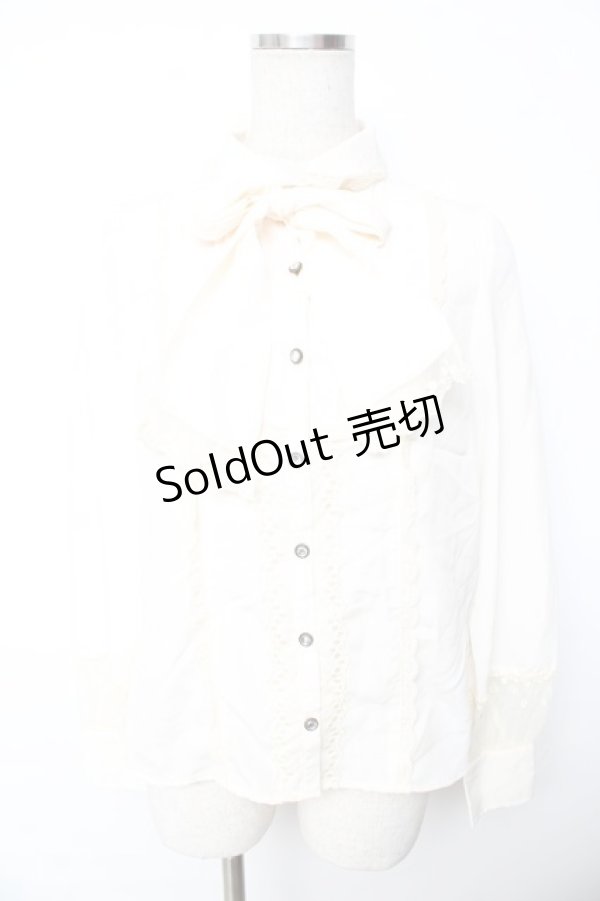 画像1: axes femme Kawaii / ヨークタックブラウス M 生成り Y-25-11-30-050-AX-BL-SZ-ZS (1)